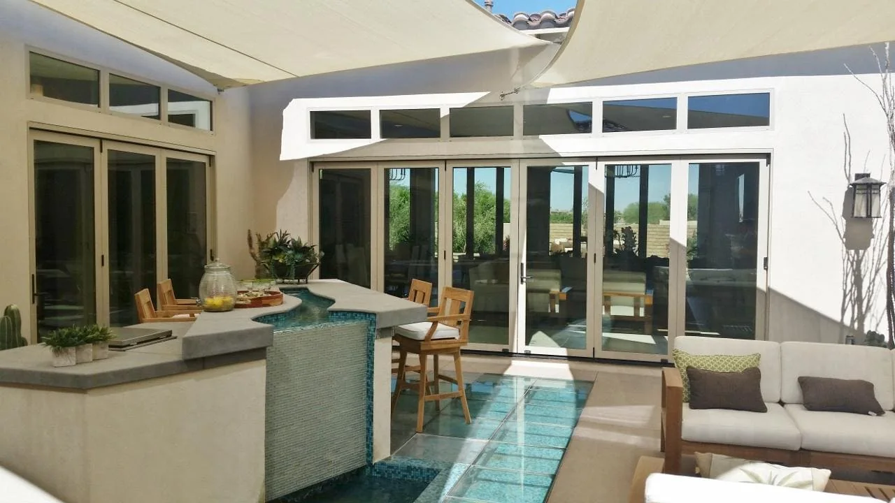 WinDor 3750 hybrid folding door
