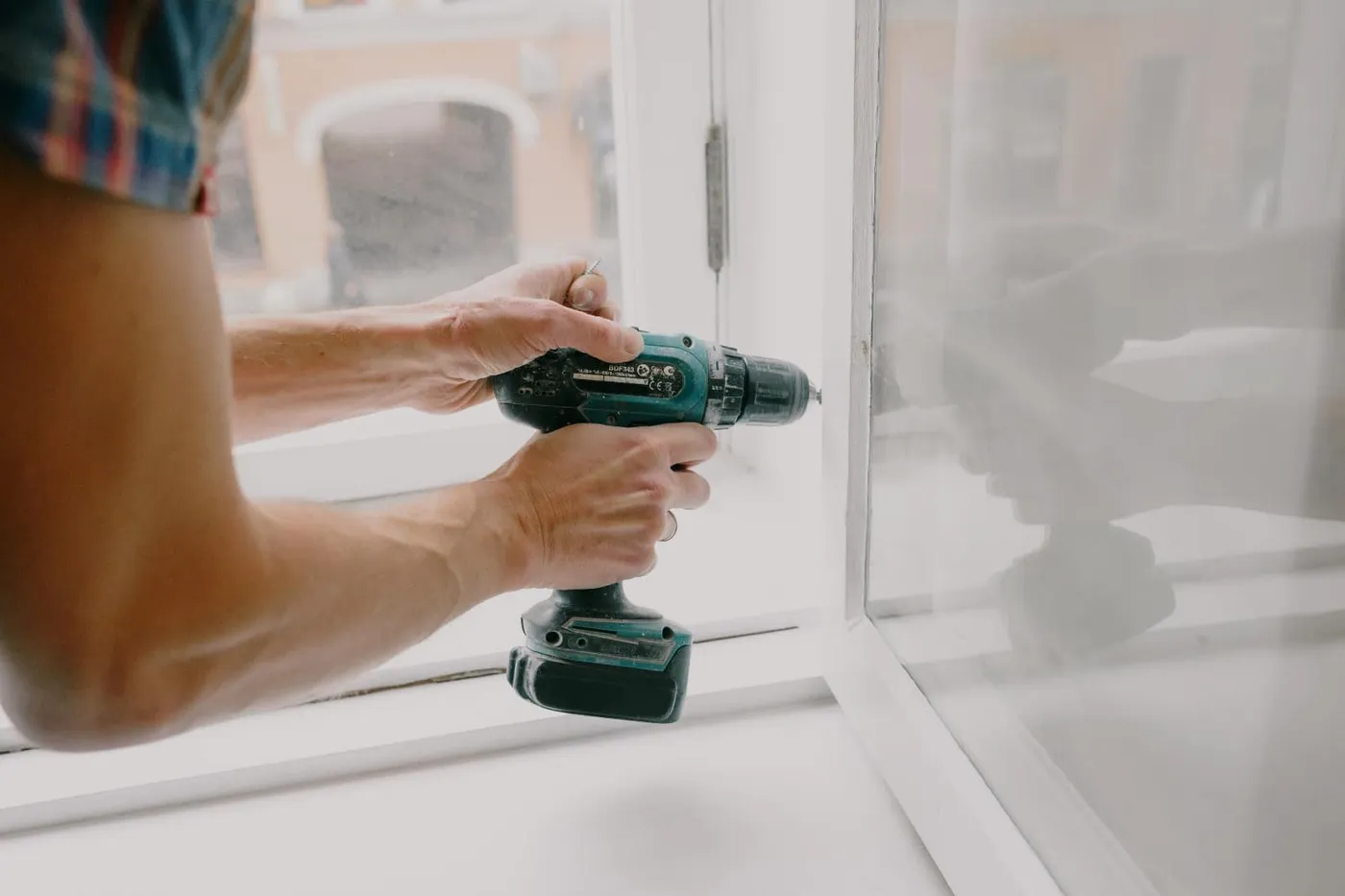 How to Hire the Best Window Contractor